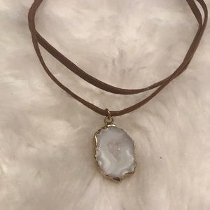 Boho suede and stone choker in perfect condition